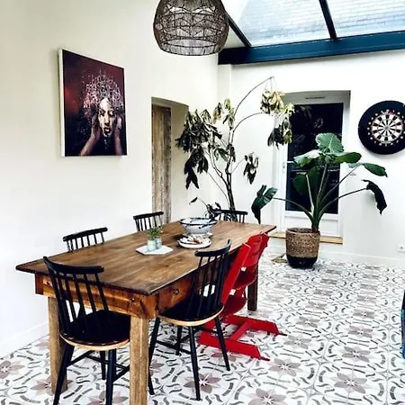 Maison Du Bois Hardy 10pers/jardin/parking * ナント