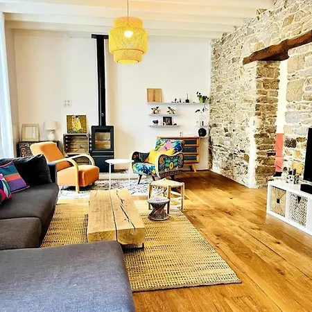 Maison Du Bois Hardy 10pers/jardin/parking *